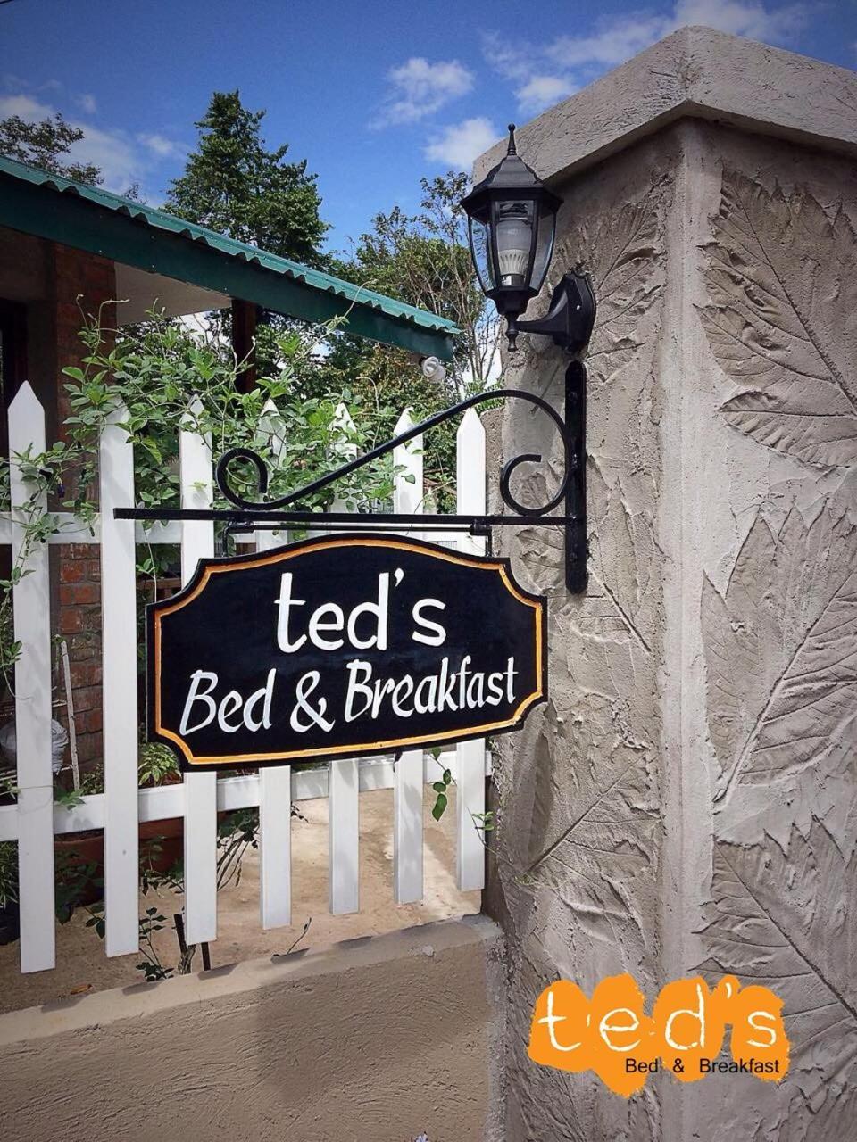 Ted'S Bed And Breakfast Santa Cruz  ภายนอก รูปภาพ